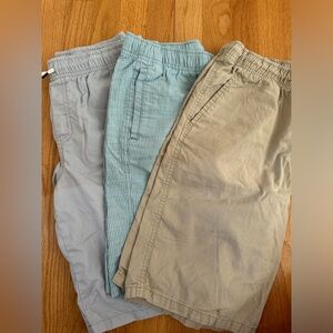 Boys pull on Cat and Jack shorts.. size XL 16, but fit more like a size 14